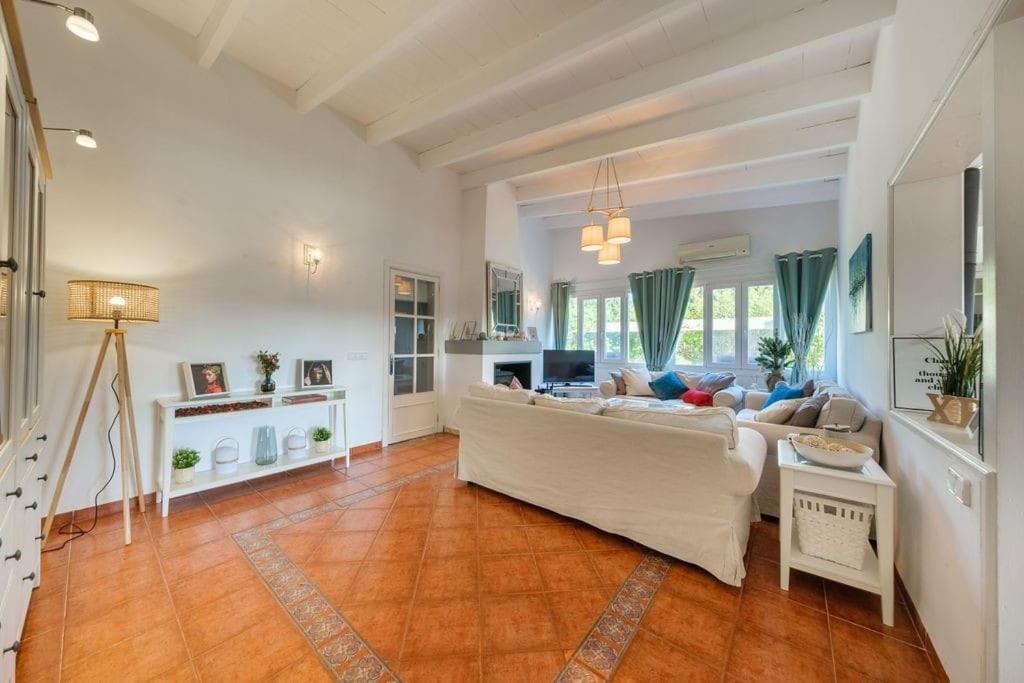 Magnifica Villa tranquila en el centro de Mallorca Biniali  Esterno foto